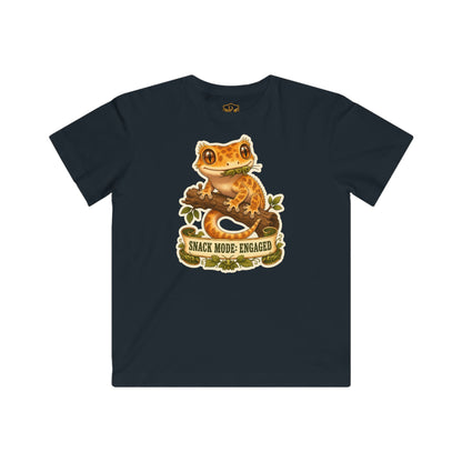 Snack Mode Engaged Crested Gecko Kids’ T-Shirt
